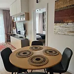 Czarny Slon - Elegancki Z Klimatem Appartement