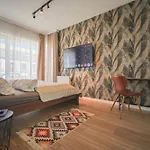 Czarny Slon - Elegancki Z Klimatem Appartement *