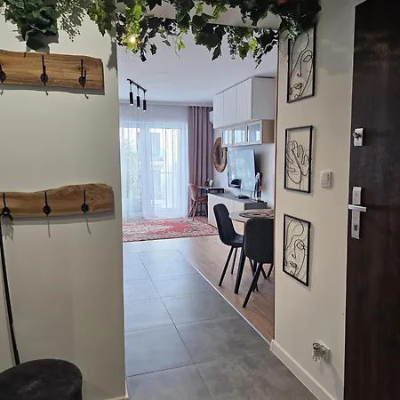 Czarny Słoń - Elegancki Z Klimatem Apartament