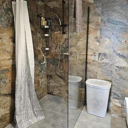 Apartament Czarny Słoń - Elegancki Z Klimatem