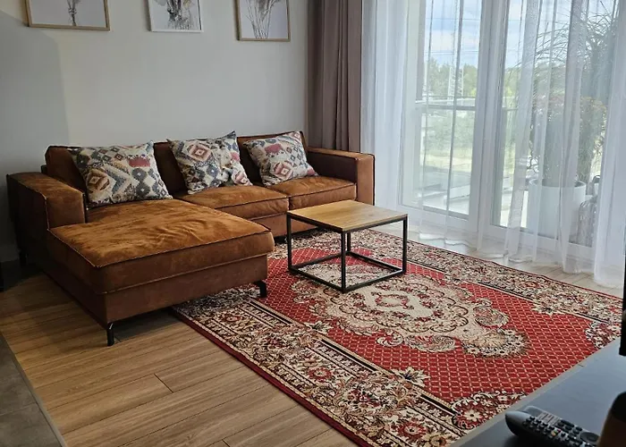 Czarny Slon - Elegancki Z Klimatem *